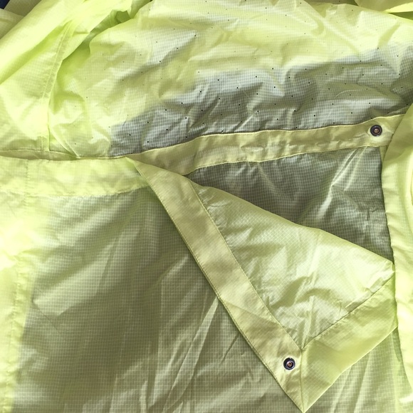 Bench Women’s Neon Convertible Shell Jacket - M - Picture 3 of 4